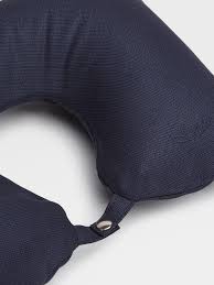 Travel sleeping comfort kit