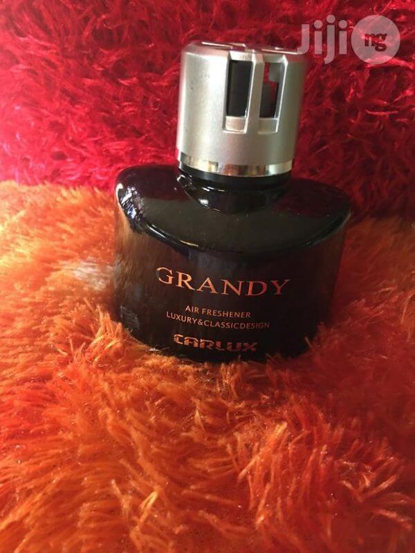 Grandy car air freshener perfume black