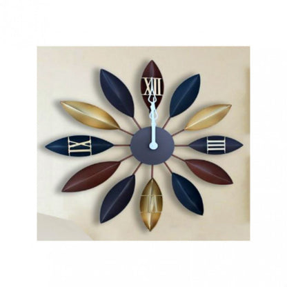 Antique petal wall clock - large