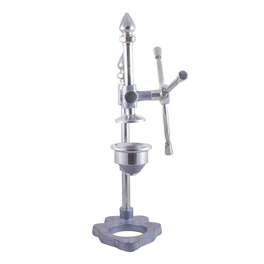 Manual orange juicer silver