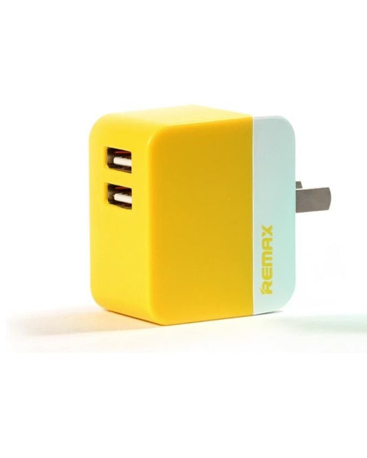 Remax charger for samsung/iphone - 3.1a