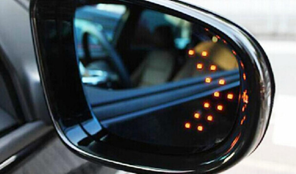Arrow panel for car rear view mirror indicator turn light
