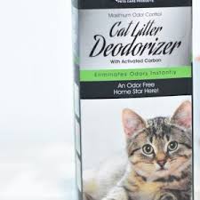 Cat litter deodorizer with activated carbon